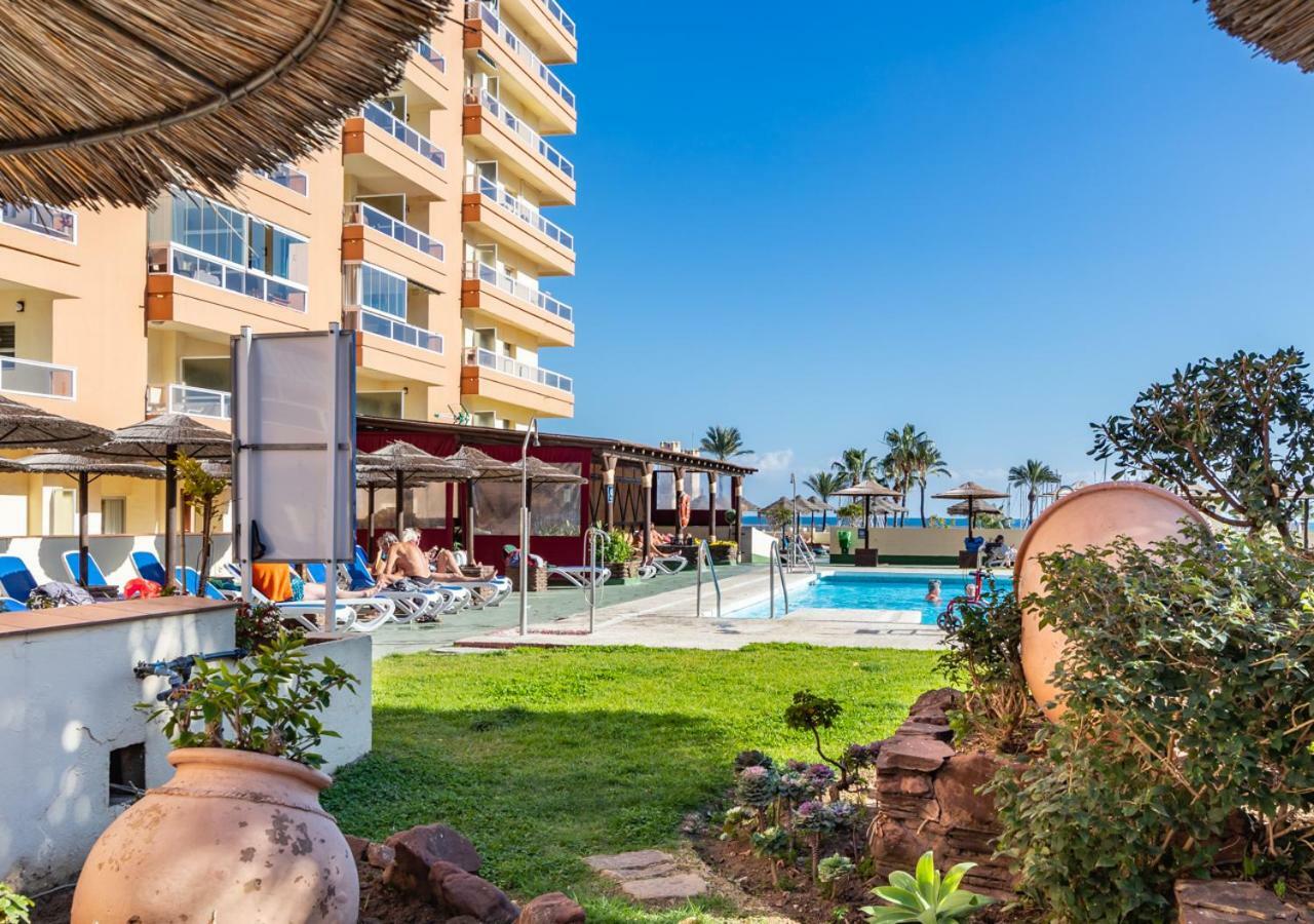 Studio Pyr Fuengirola Frente Al Mar Bagian luar foto