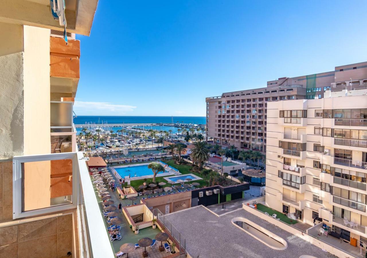 Studio Pyr Fuengirola Frente Al Mar Bagian luar foto