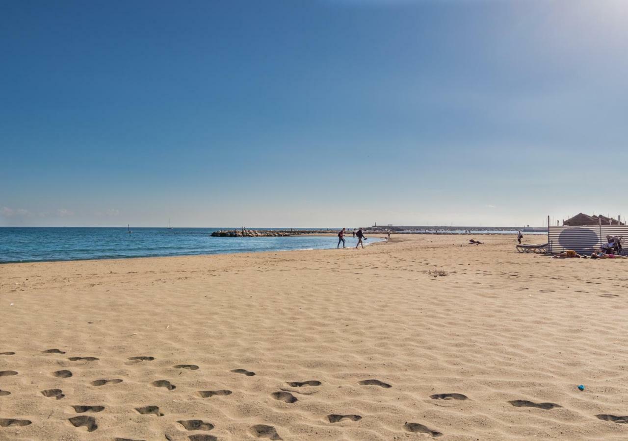 Studio Pyr Fuengirola Frente Al Mar Bagian luar foto